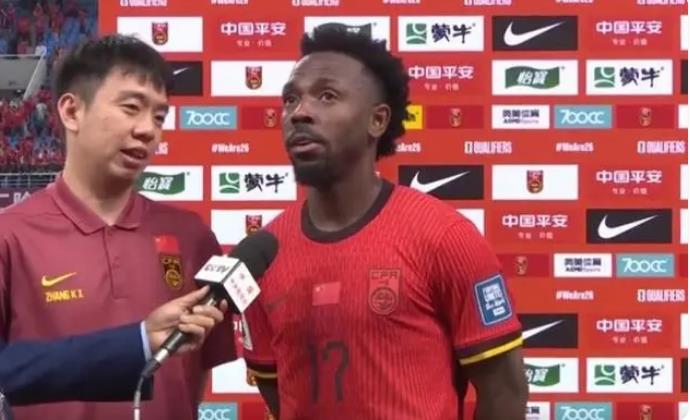 中国男足被逼平 费南多错失点球，下一战韩国成关键
