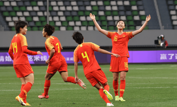 重磅官宣！女足26人准备奥运会，王霜和2球星领衔，低调不谈目标