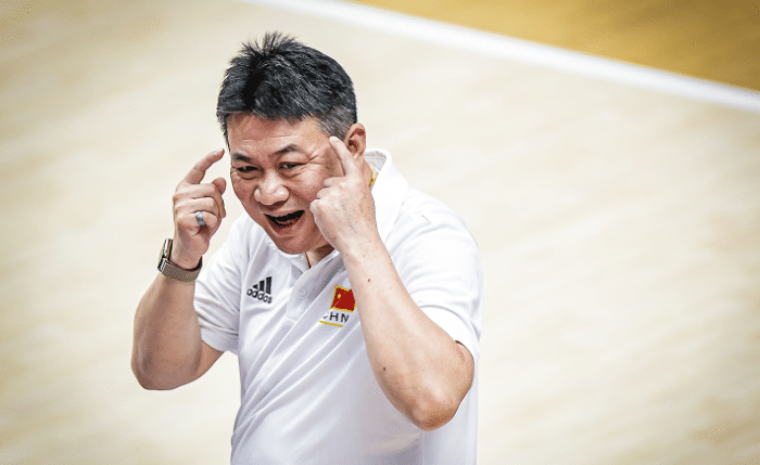 雪耻之战！中国女排迎战韩国，东道主27连败，蔡斌迎天赐良机