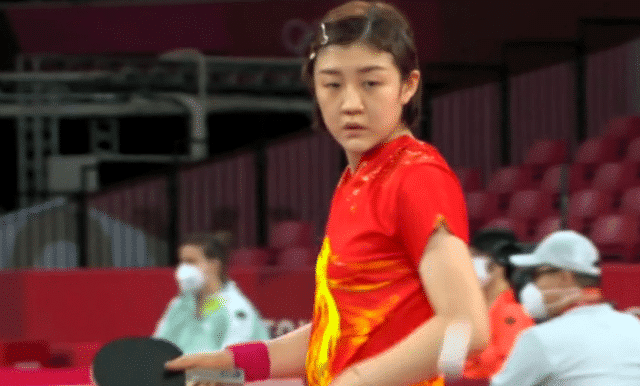 击败日本队，陈梦轻松蹭冠军论逗乐大家，莎莎调皮言论扎心伊藤