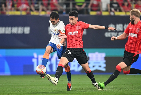2-0至1-0！中超客队狂飙，6队奏凯，奥斯卡归化只差表态