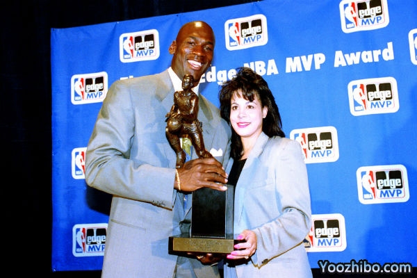 1990-91赛季NBA常规赛MVP：乔丹当选