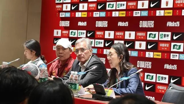 伊万科维奇：换下高天意缘由及对拜合拉木的评价